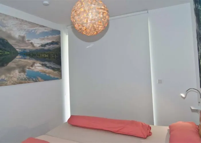 Grimminggarten 公寓 *